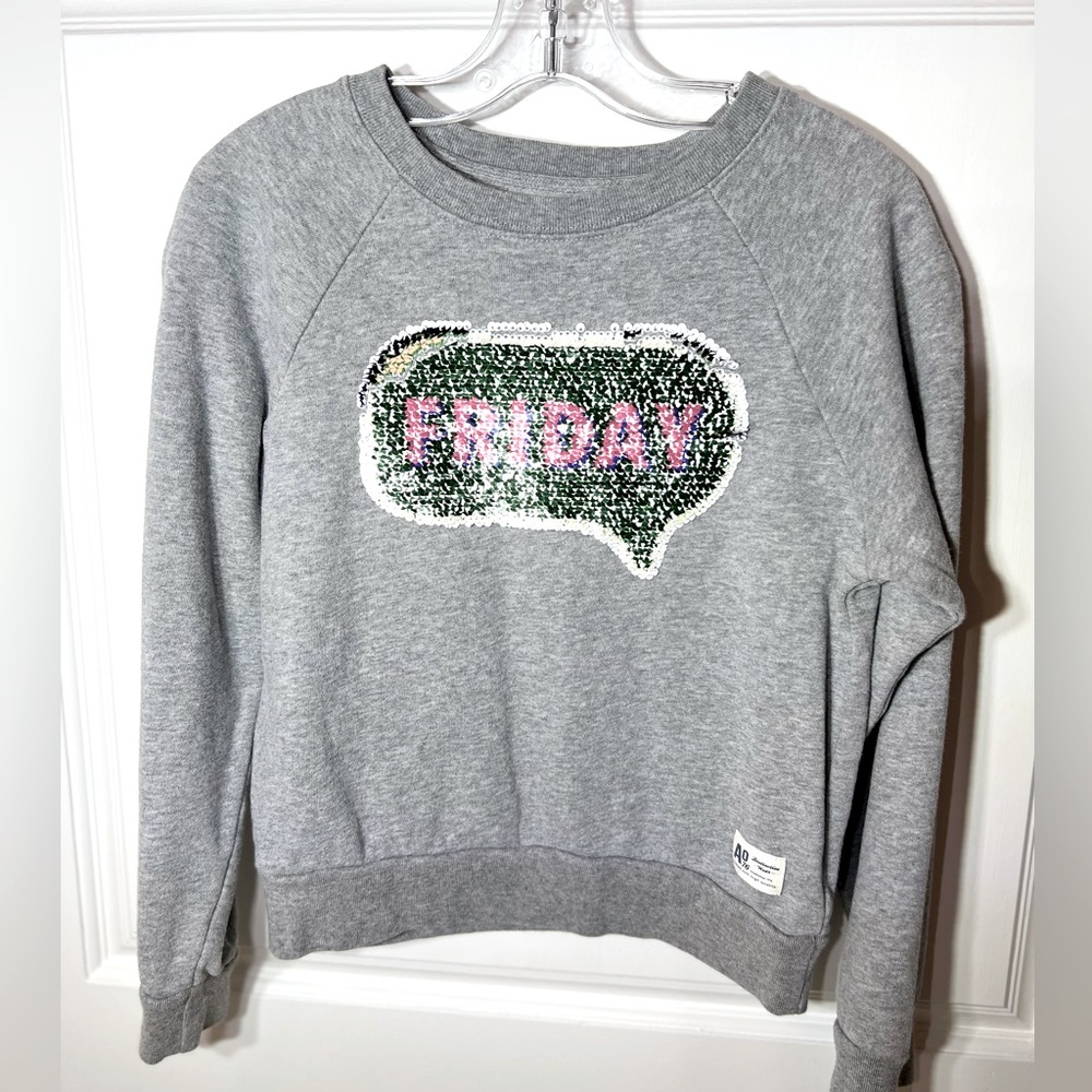 Ao76 Gray cotton “Friday/groovy” flip sequin sweatshirt Sz 10